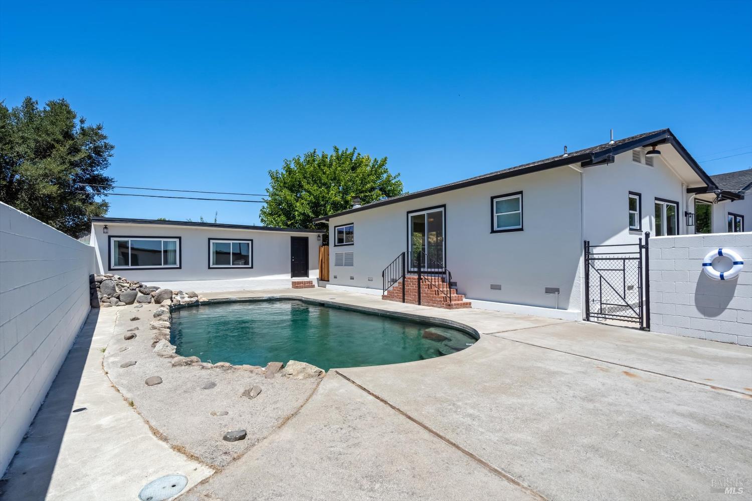 Property photo 29