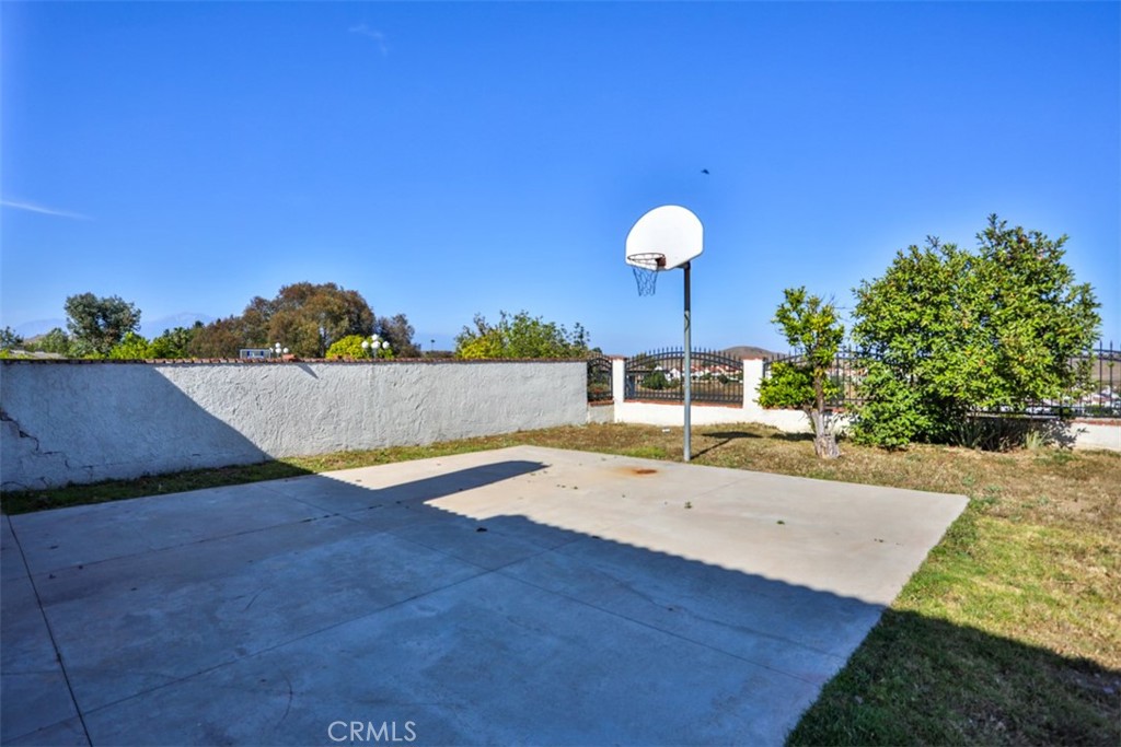 Property photo 46