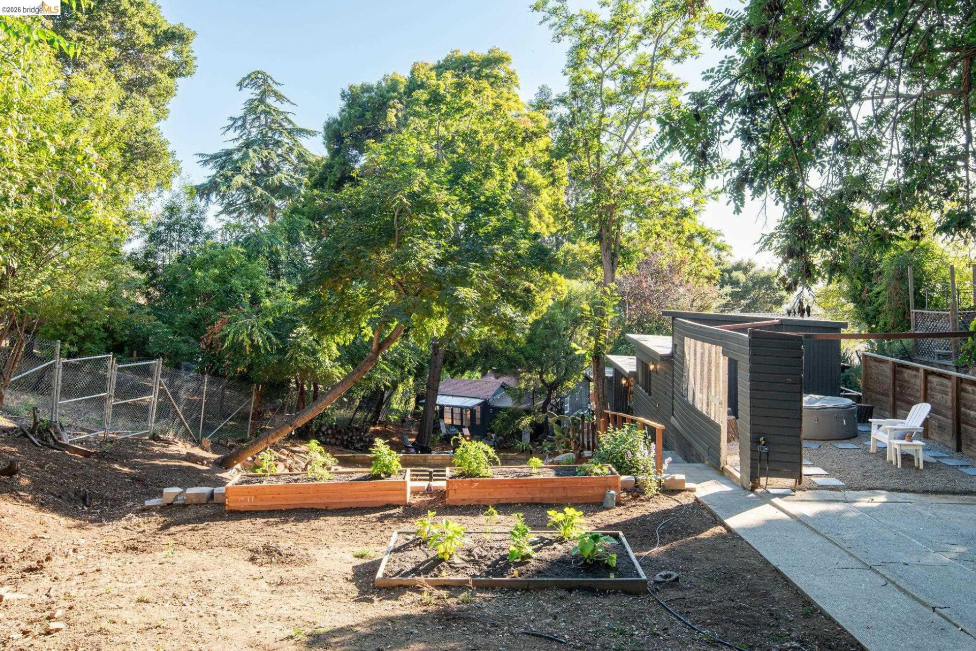 Property photo 32