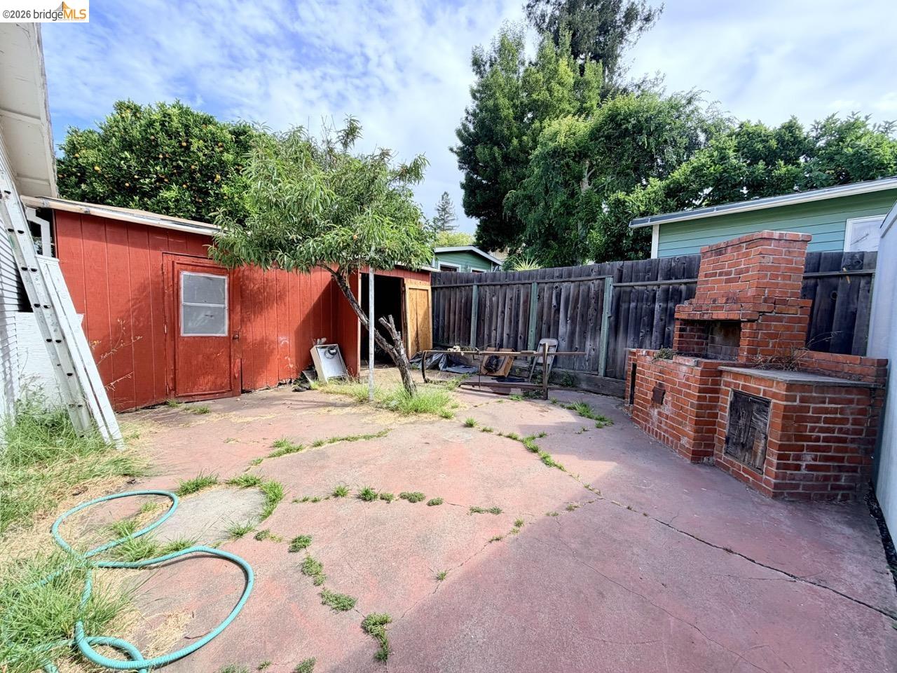 Property photo 33