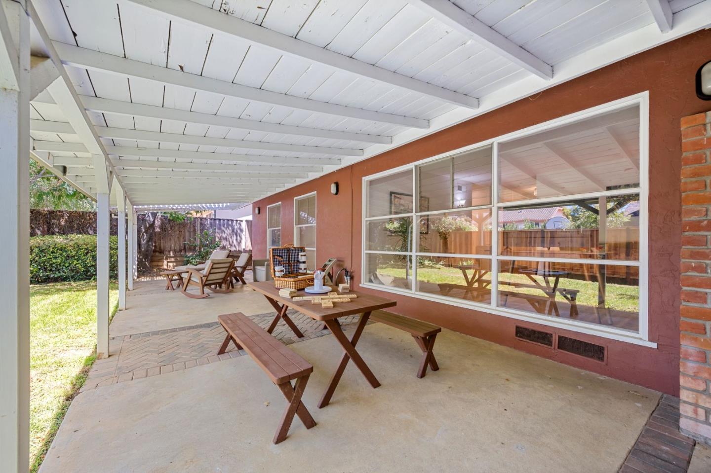 Property photo 44