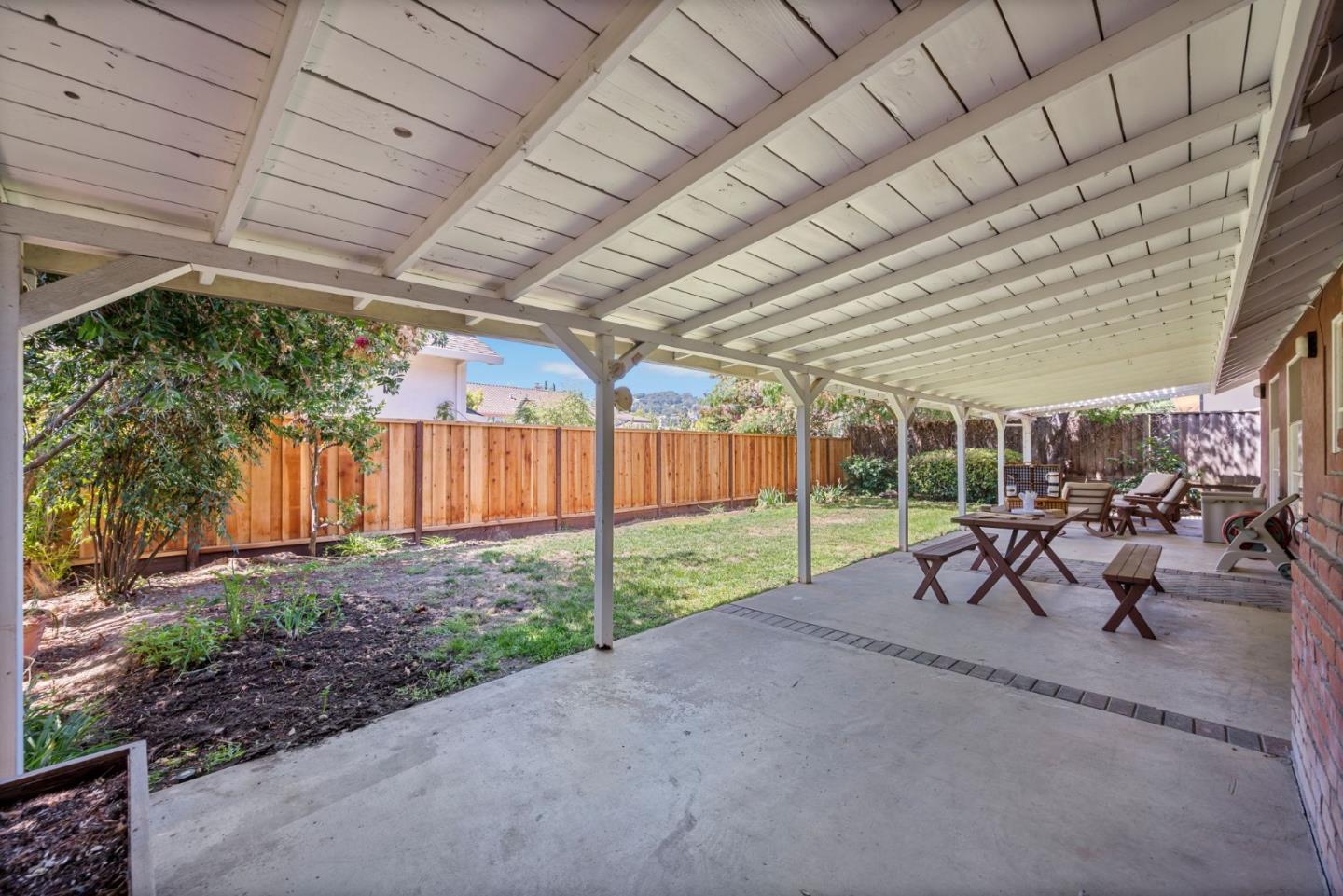 Property photo 45