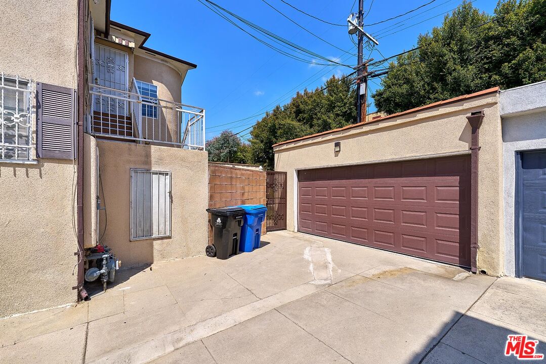 Property photo 35