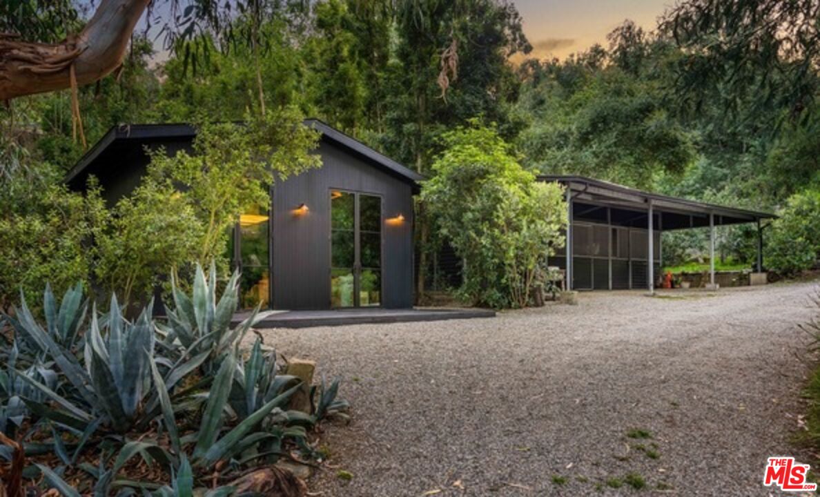 Property photo 21