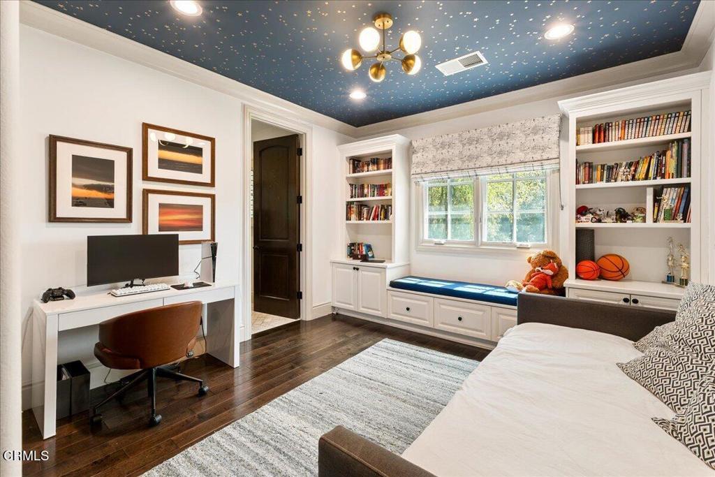 Property photo 48