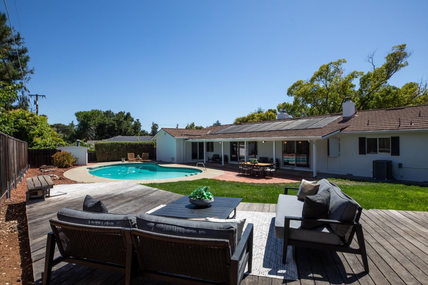 Property photo 37