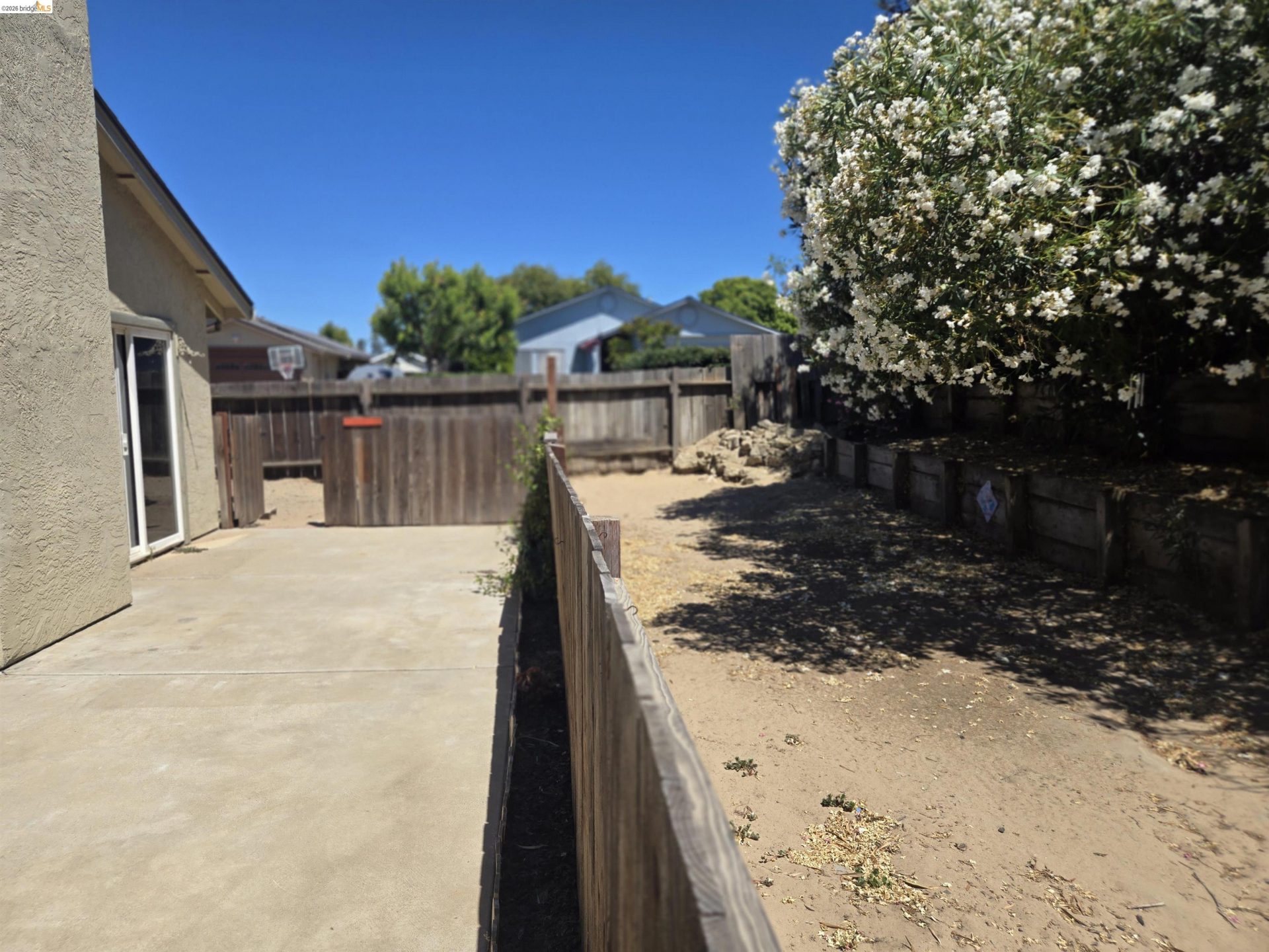 Property photo 25