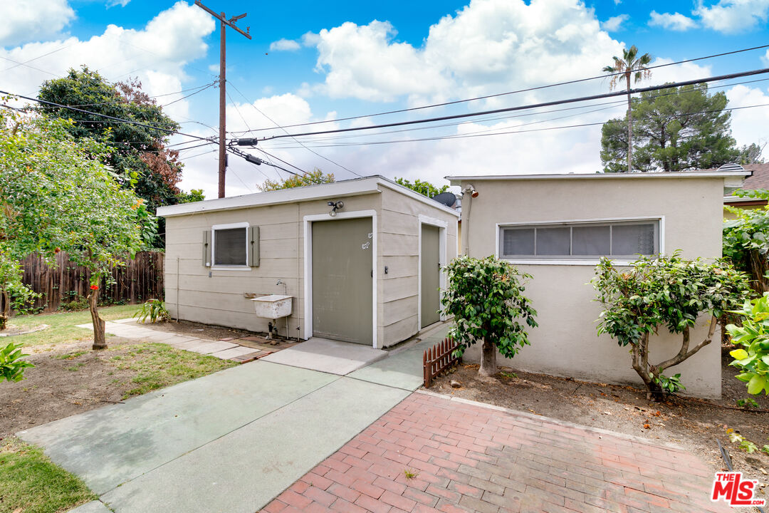 Property photo 32