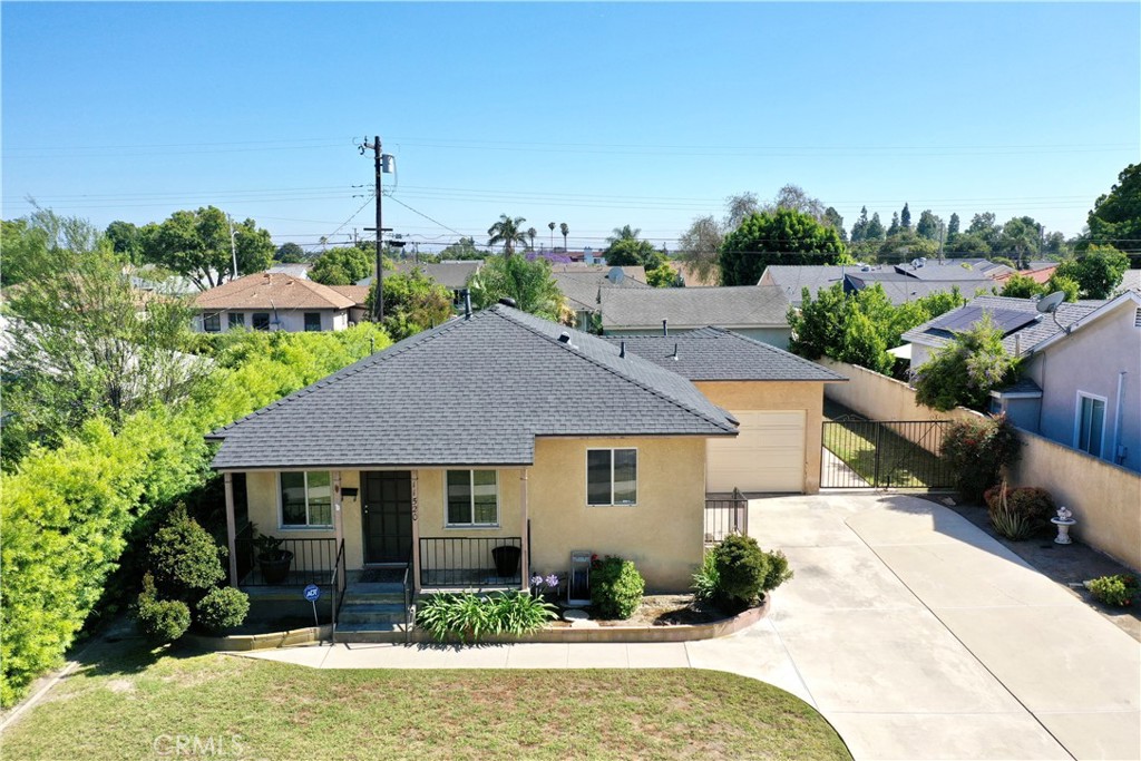 Property photo 37