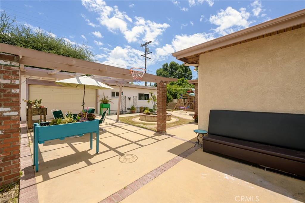 Property photo 46