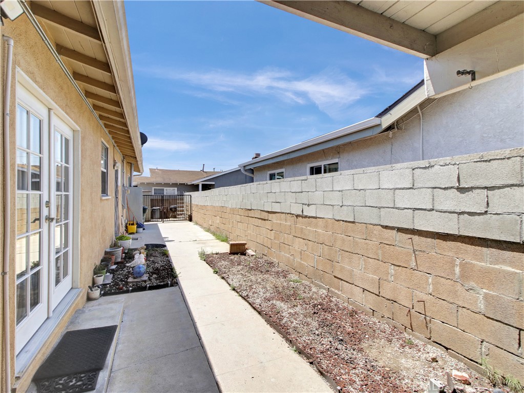 Property photo 35