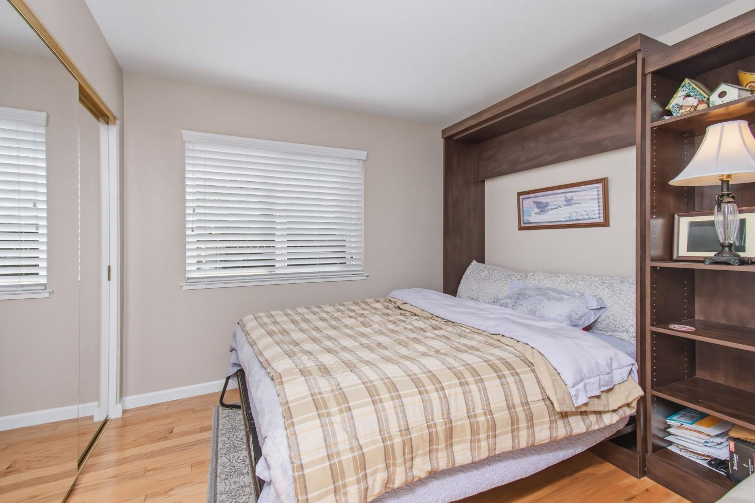Property photo 34
