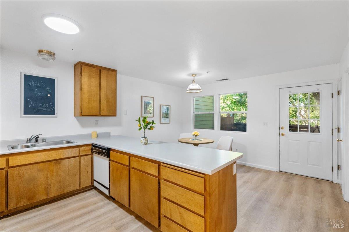 Property photo 28