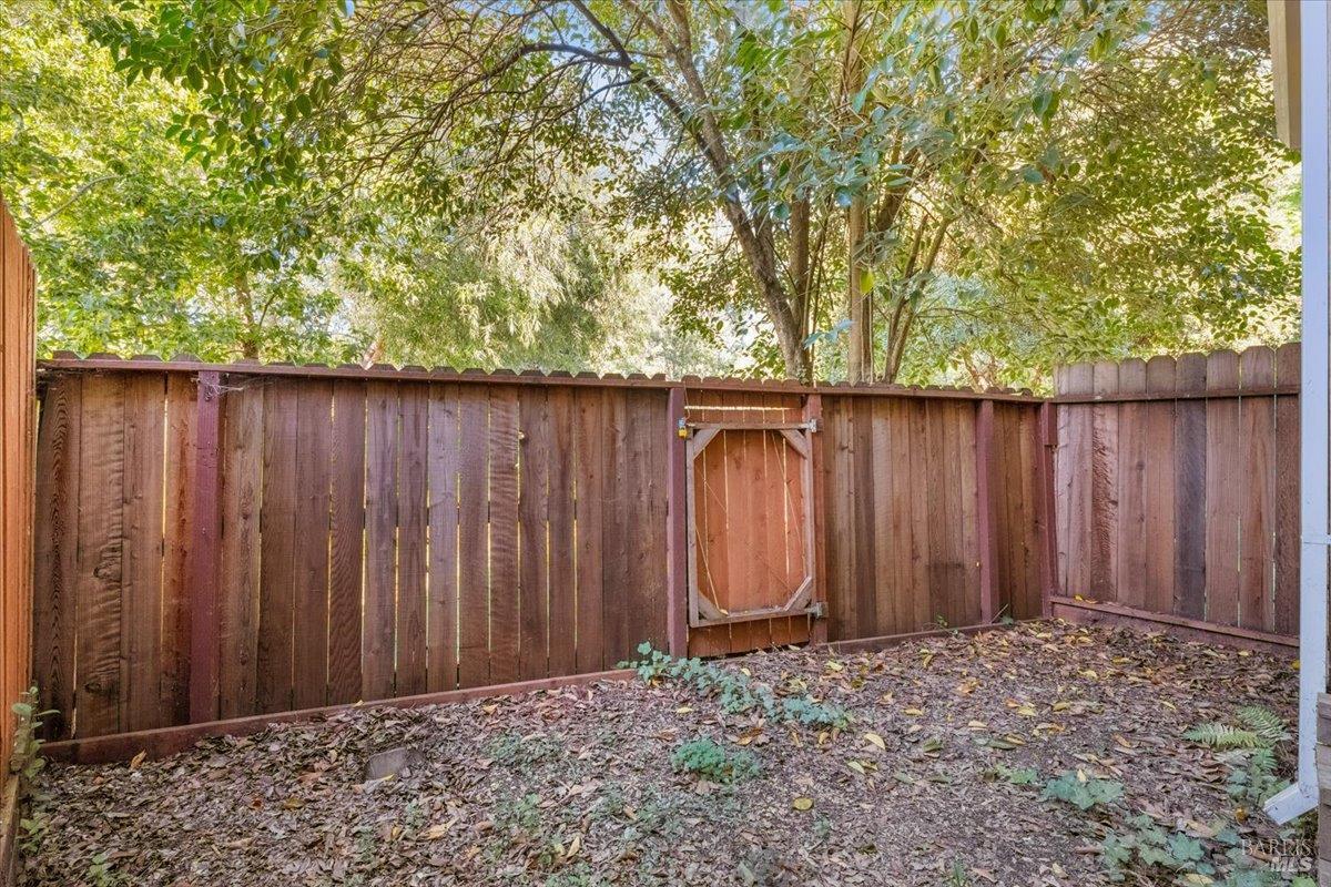 Property photo 43