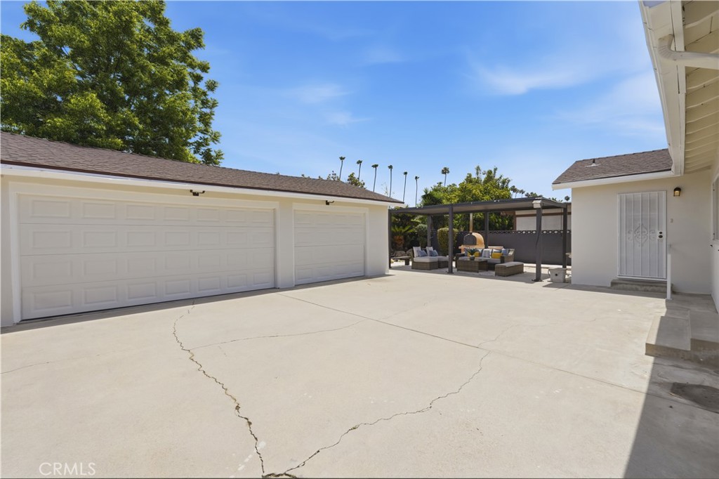 Property photo 46