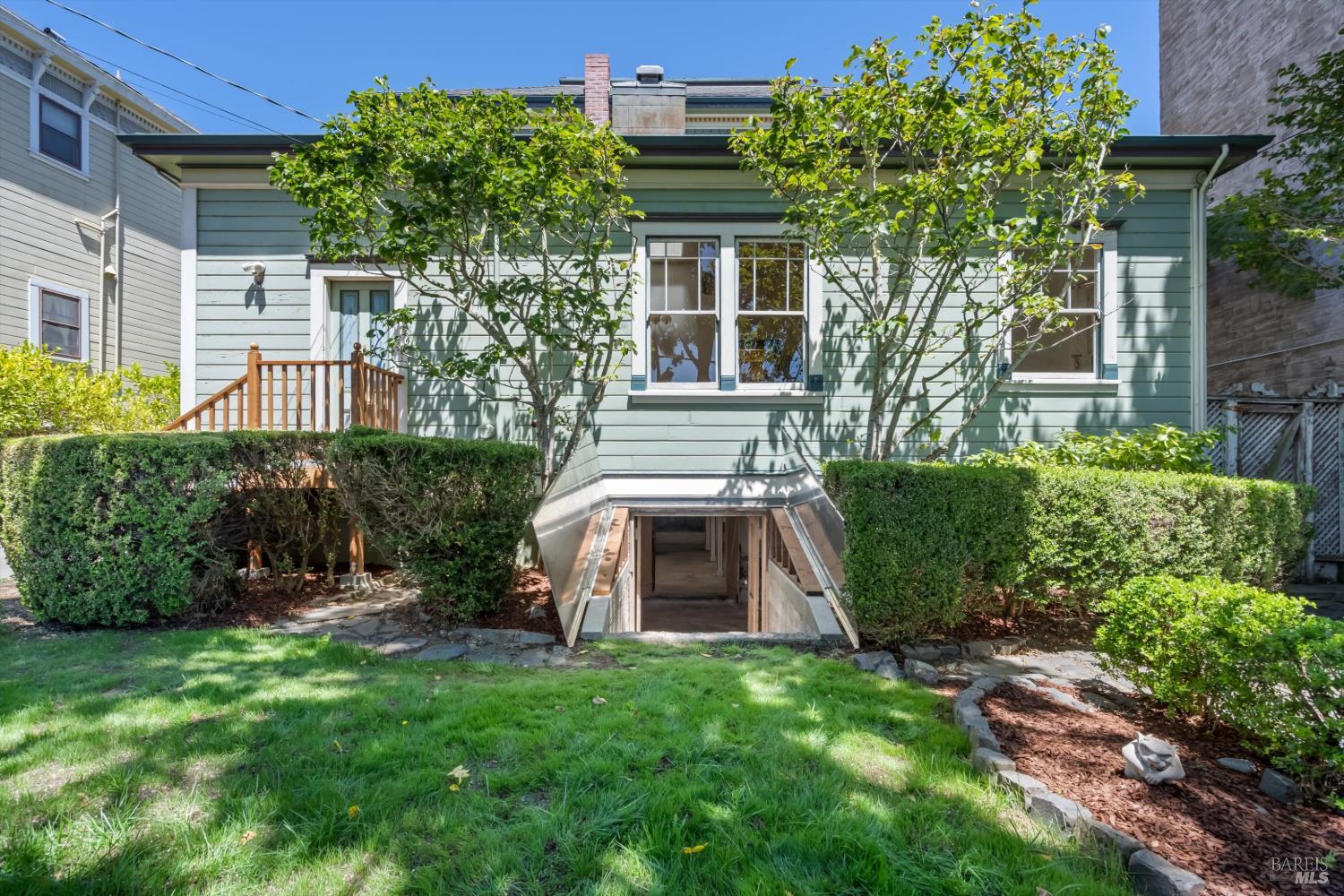 Property photo 35
