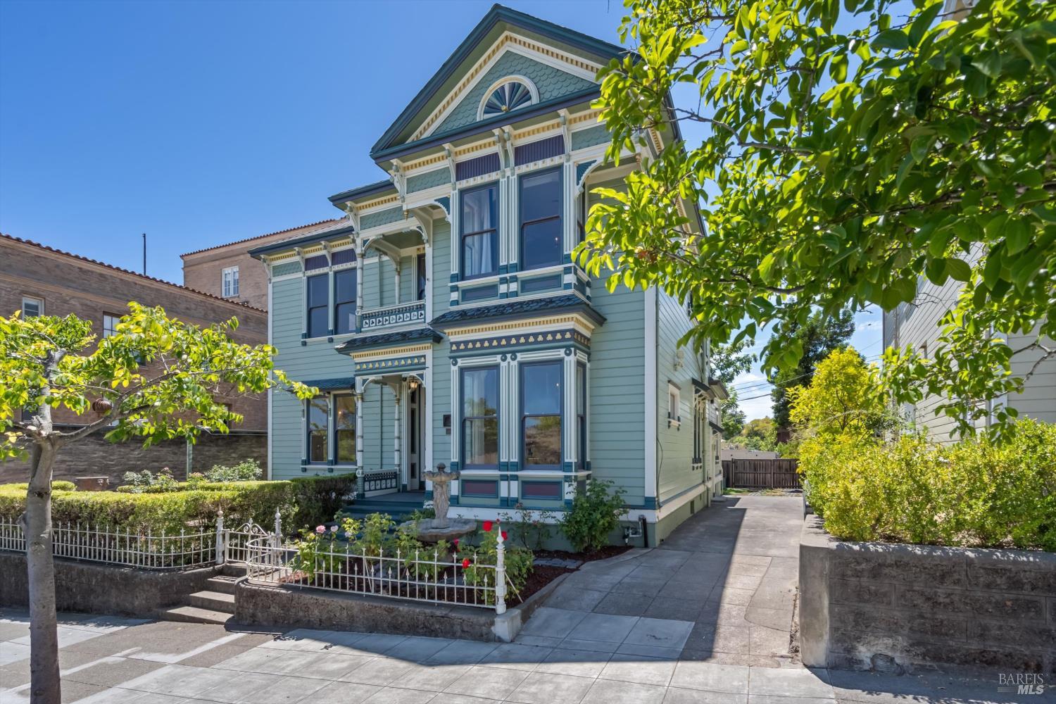 Property photo 8