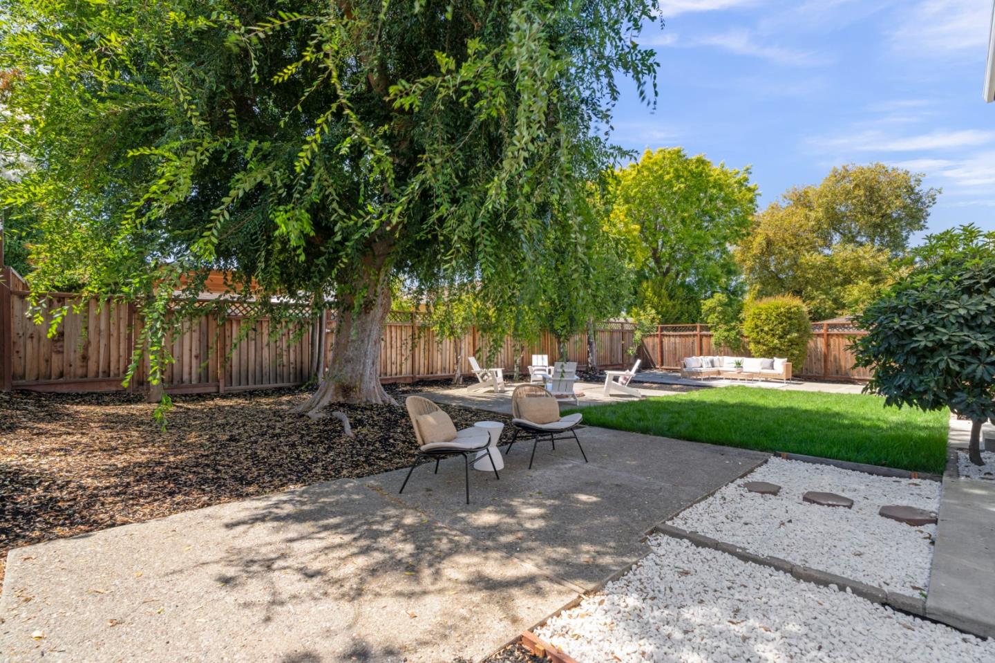 Property photo 35