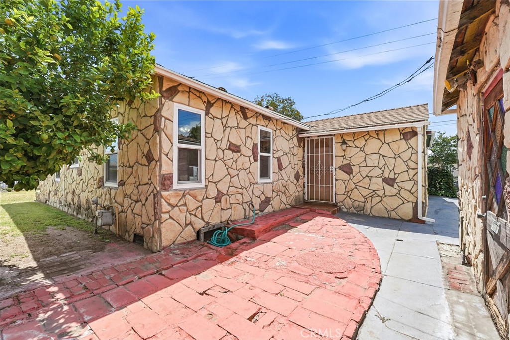 Property photo 33