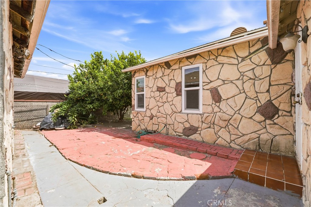 Property photo 35