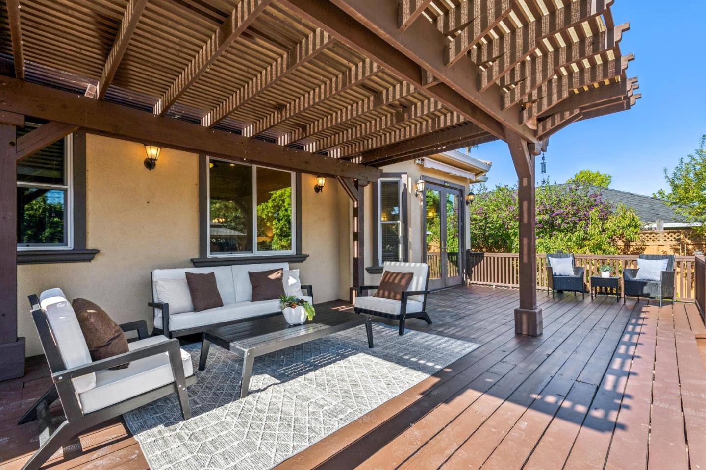 Property photo 38
