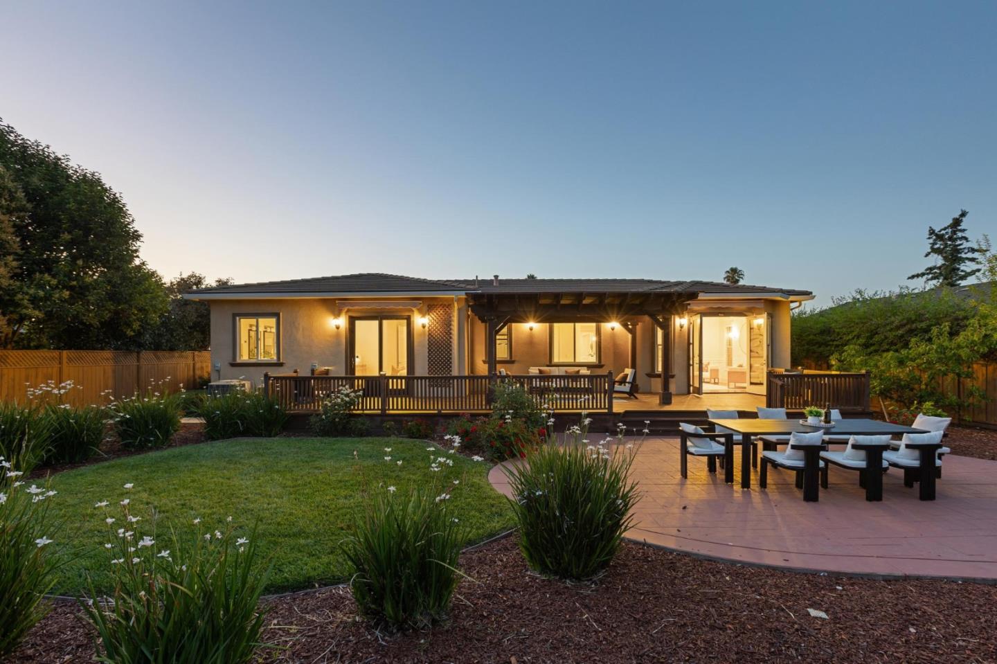 Property photo 44