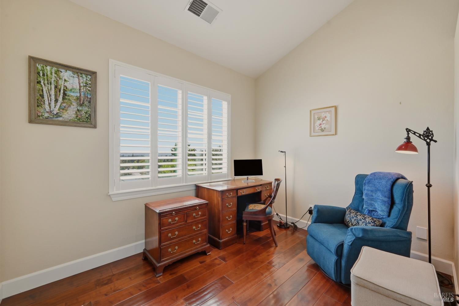 Property photo 28