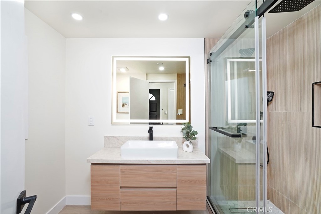 Property photo 50