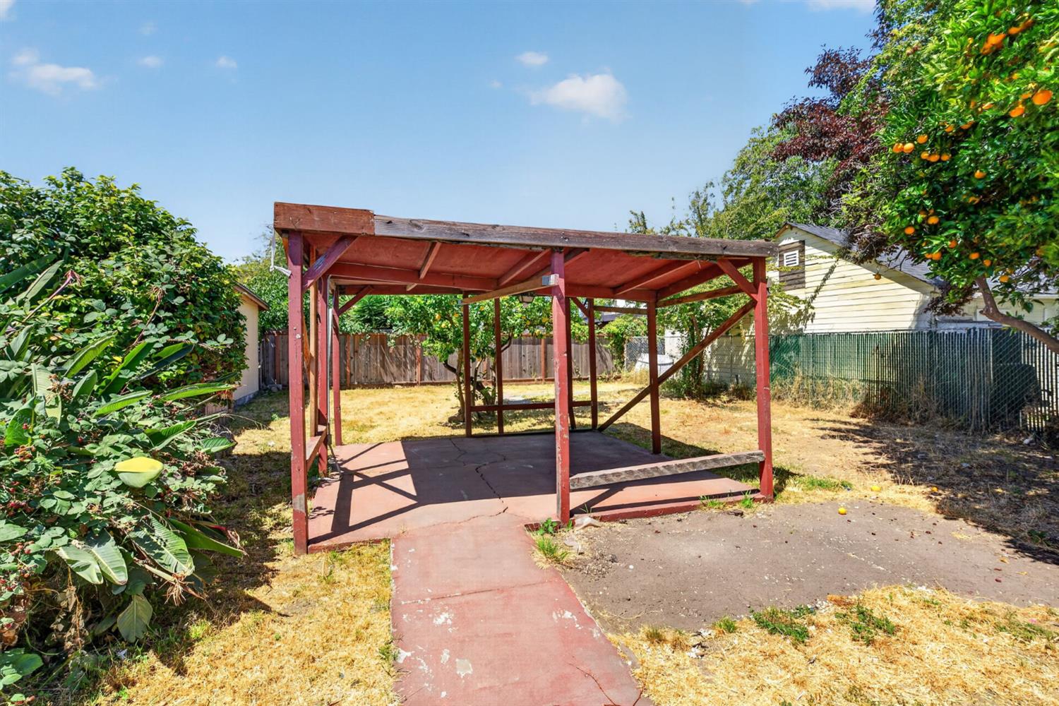 Property photo 40