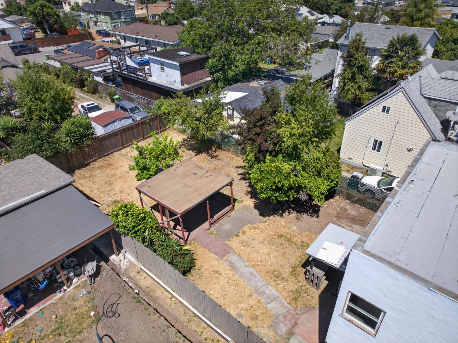Property photo 43