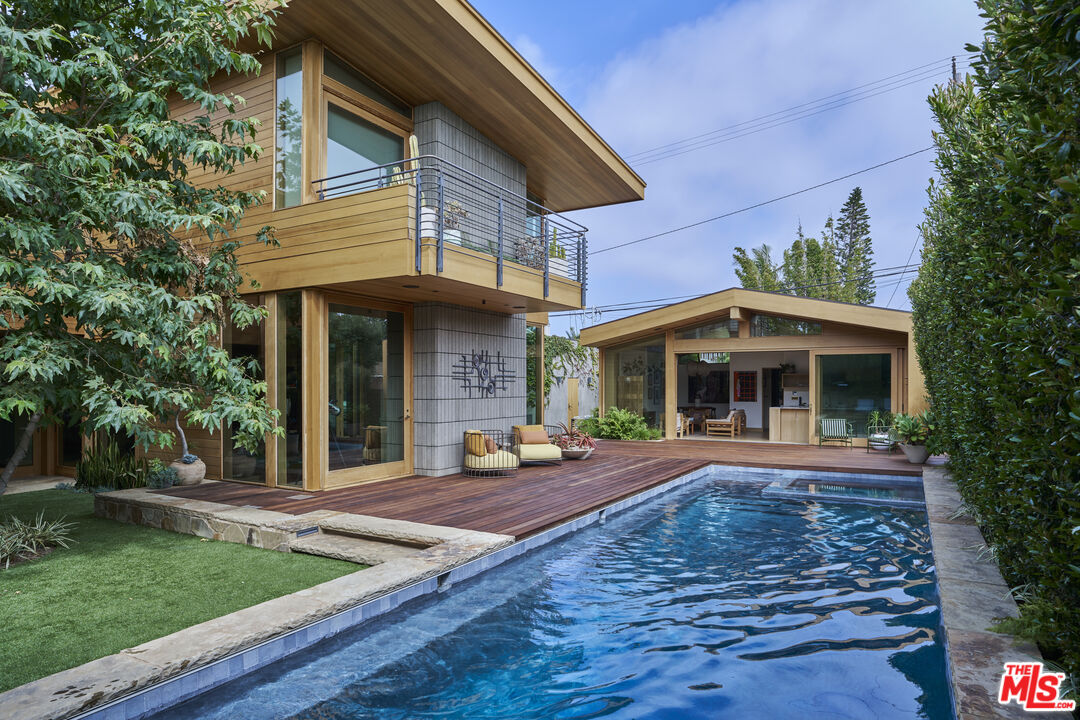 Property photo 37