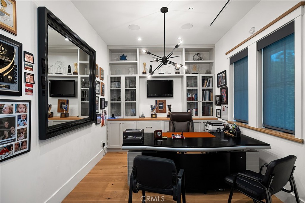 Property photo 24