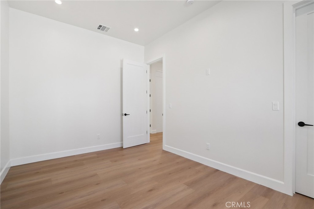 Property photo 50
