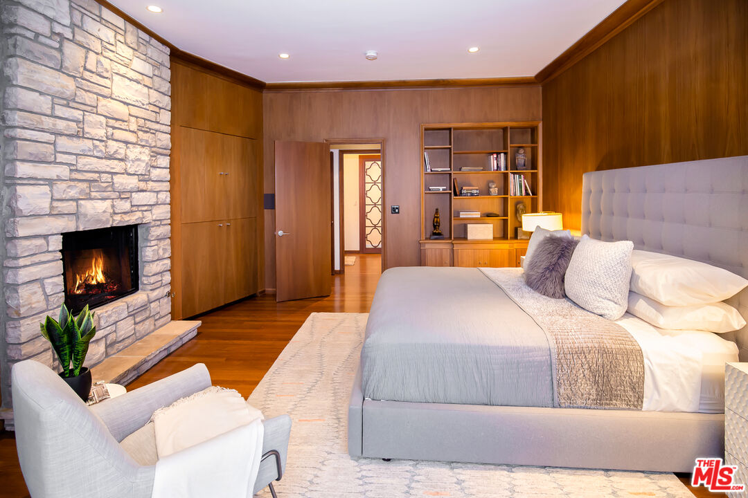 Property photo 30