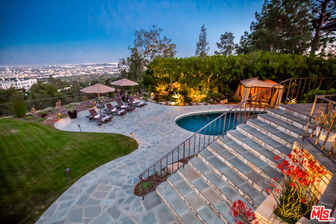 Property photo 42
