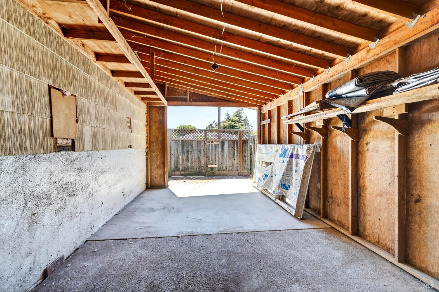 Property photo 23