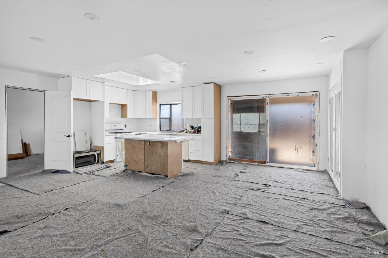 Property photo 33