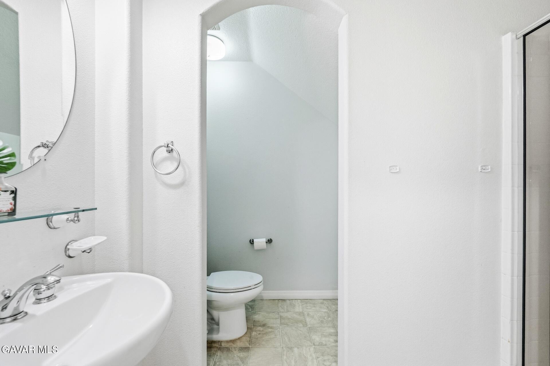 Property photo 28