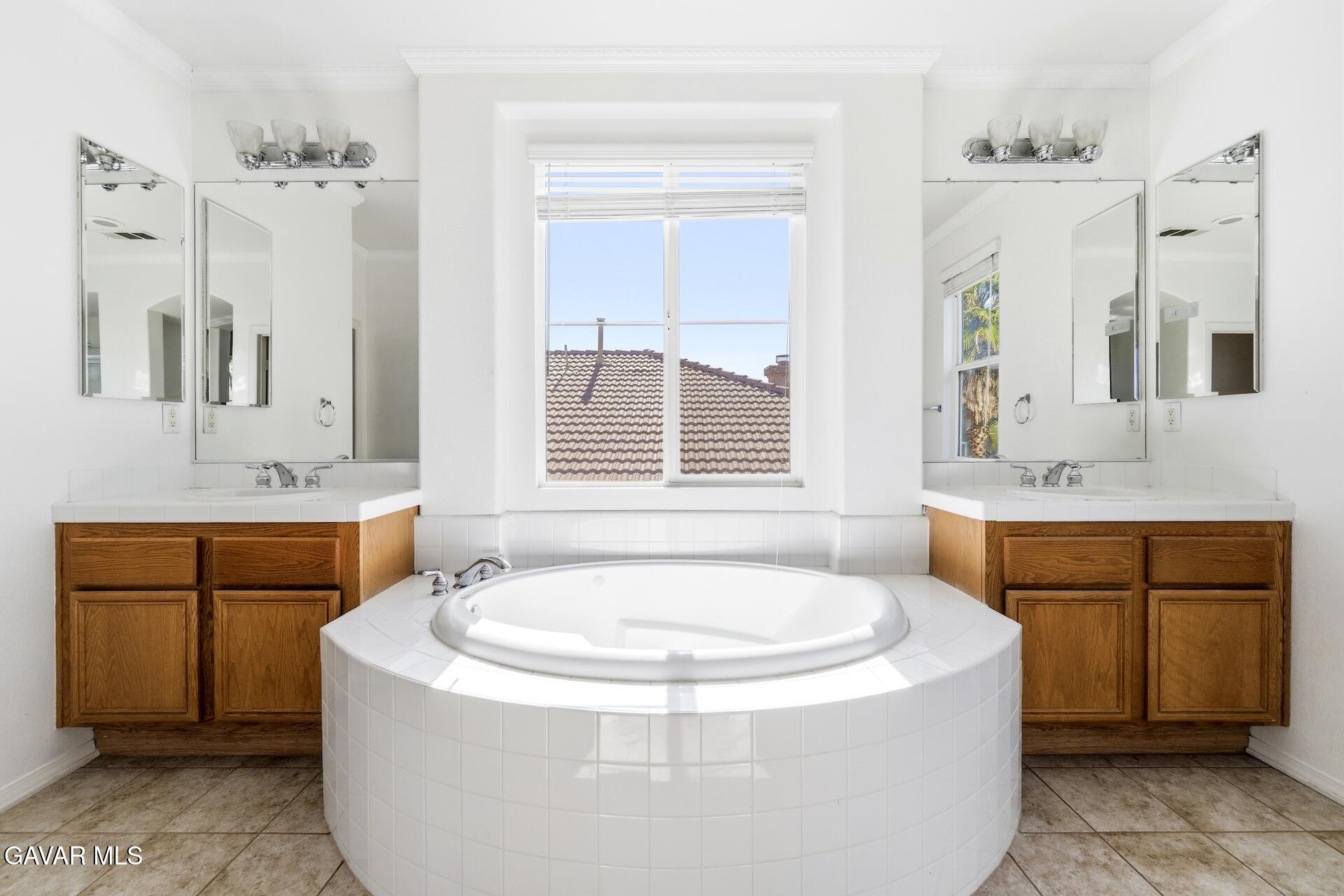 Property photo 40
