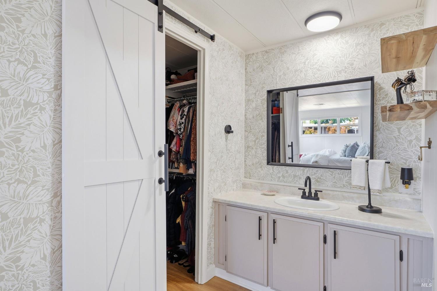 Property photo 34