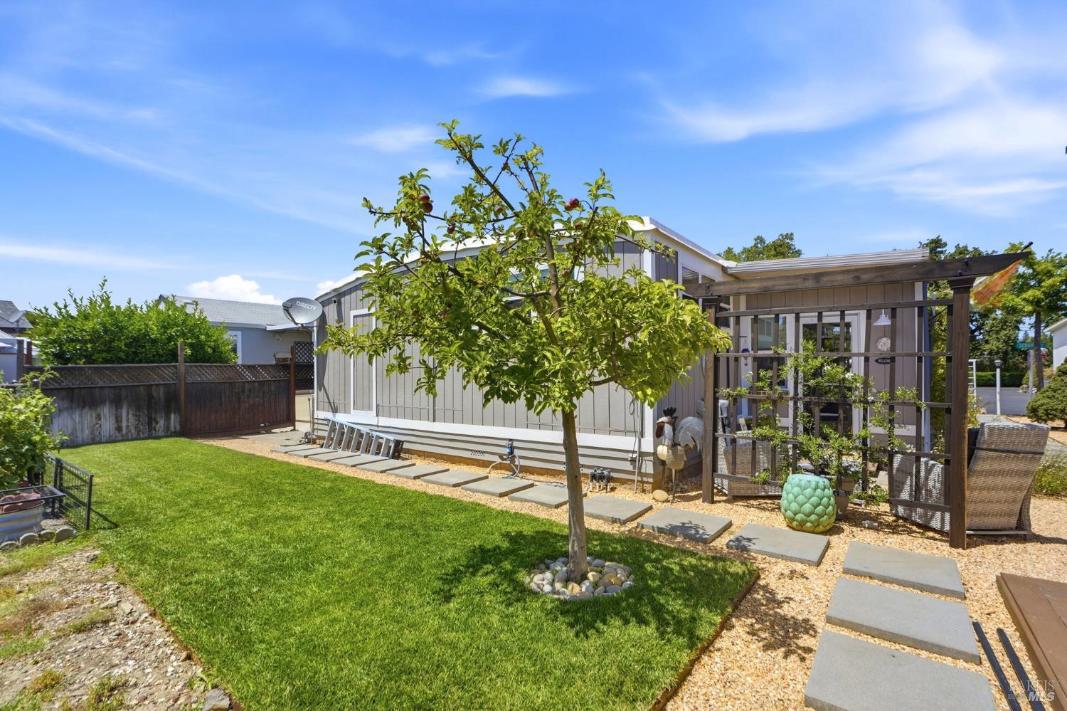 Property photo 44