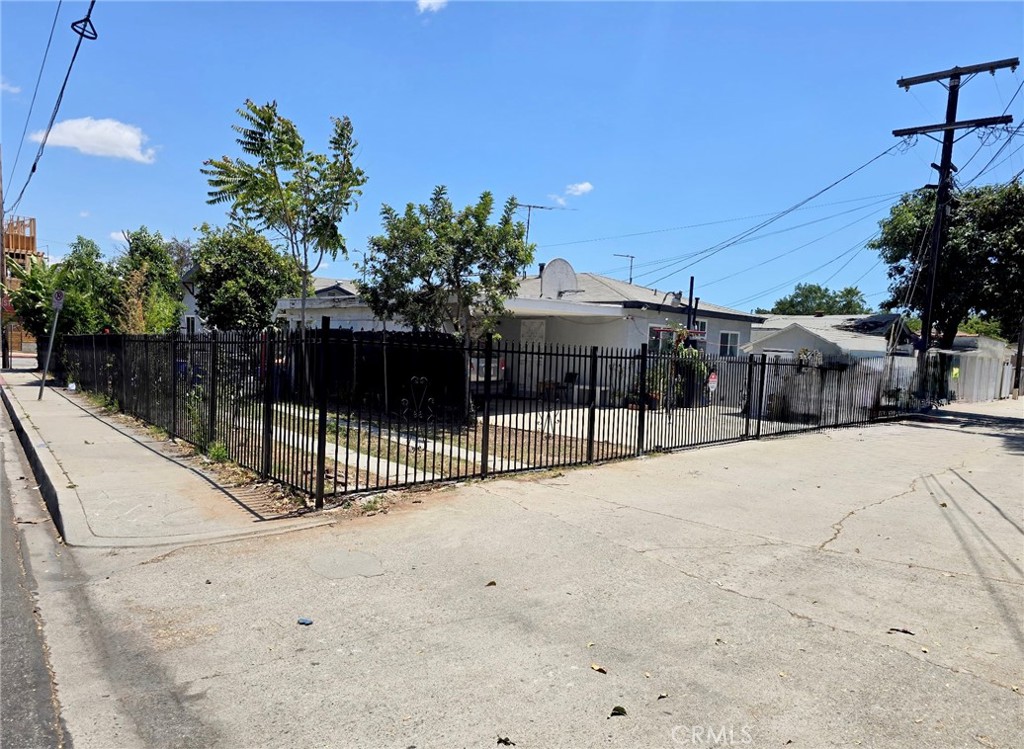 Property photo 12