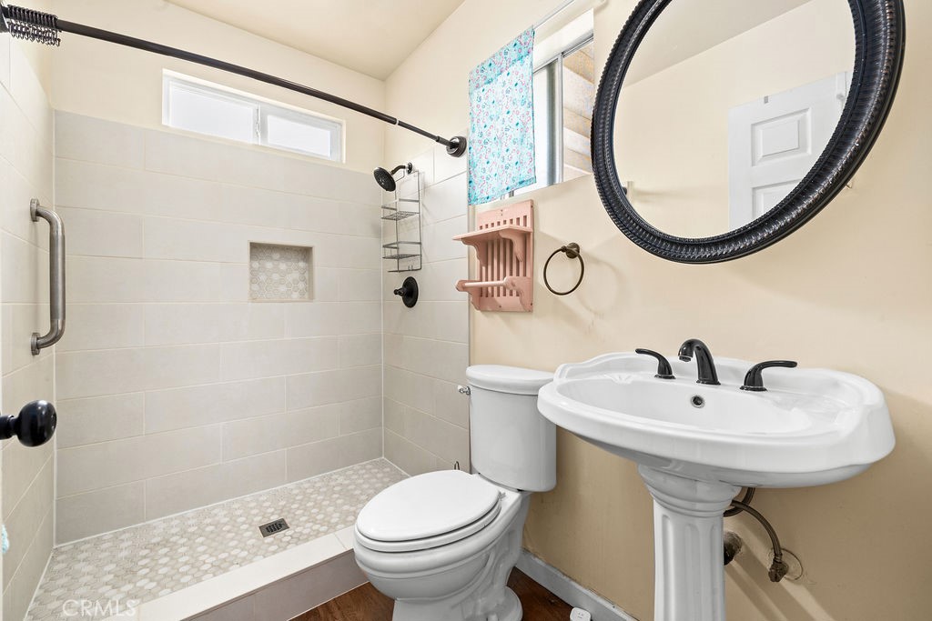 Property photo 38
