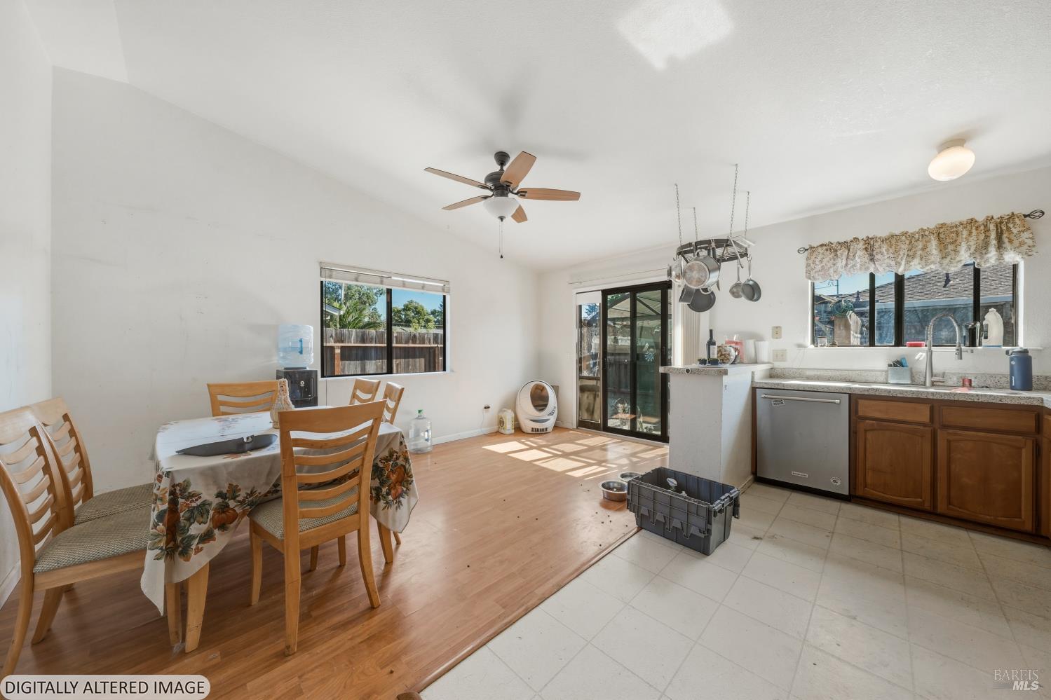 Property photo 25