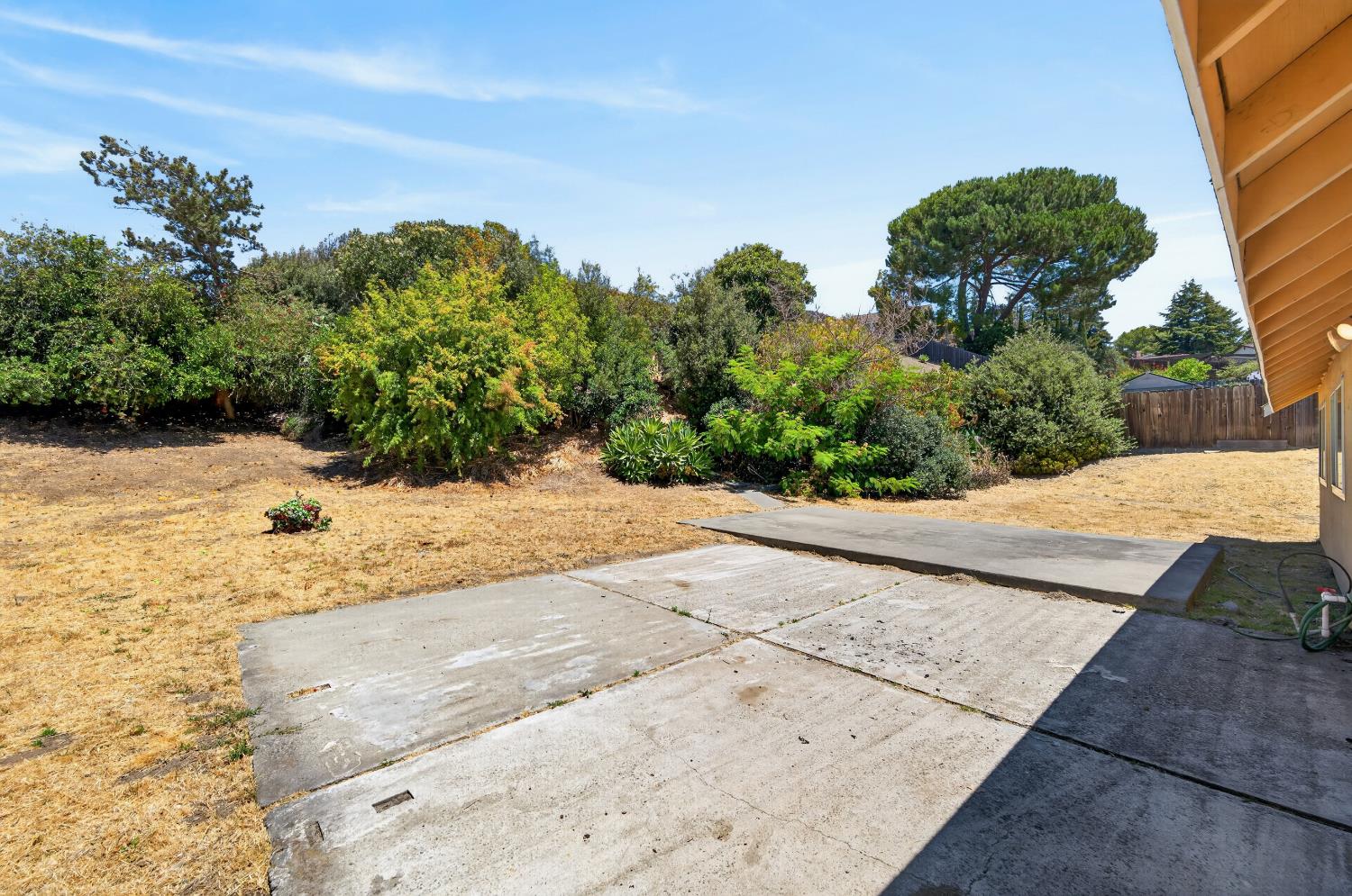 Property photo 44