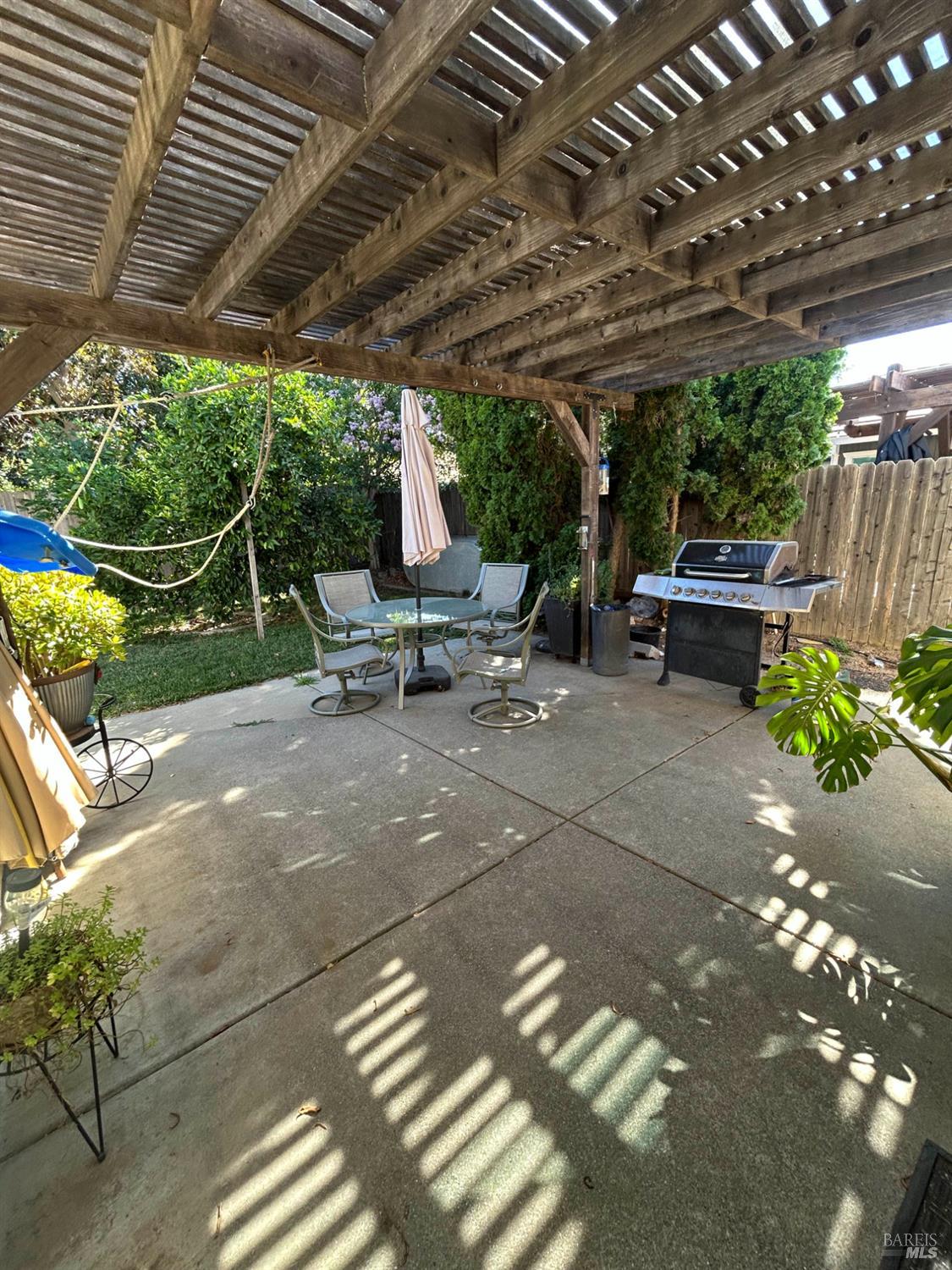 Property photo 25