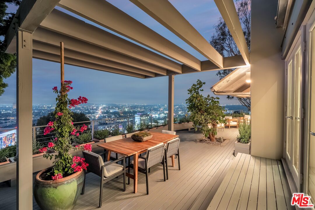 Property photo 37