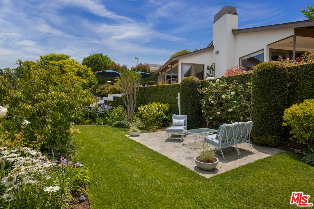 Property photo 33