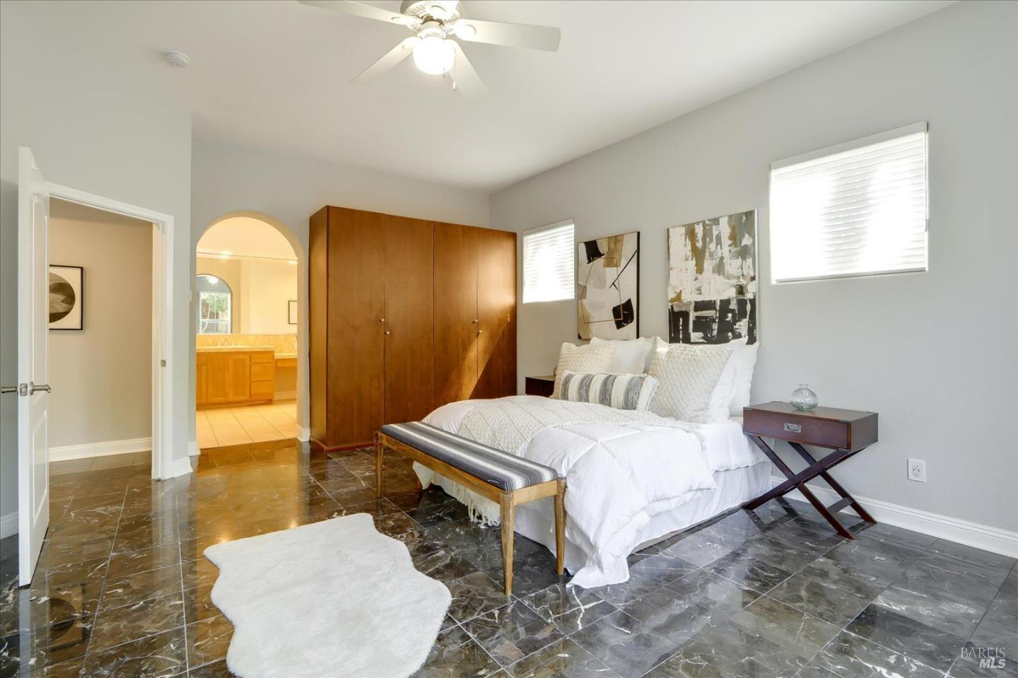 Property photo 42
