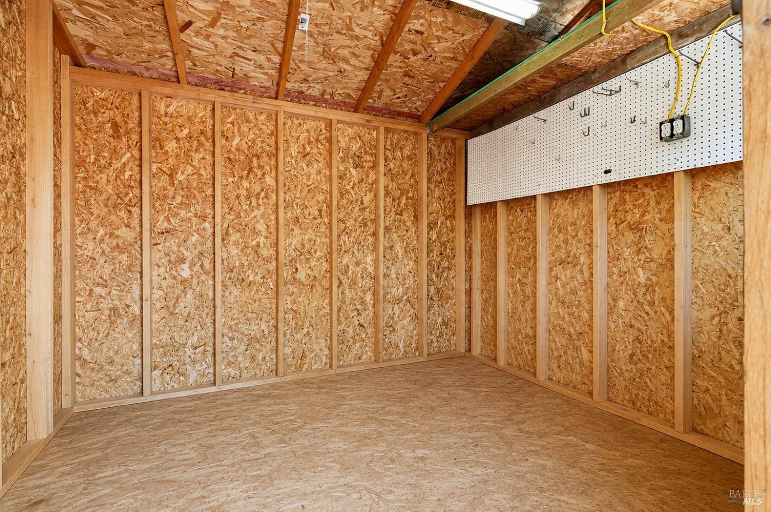 Property photo 38